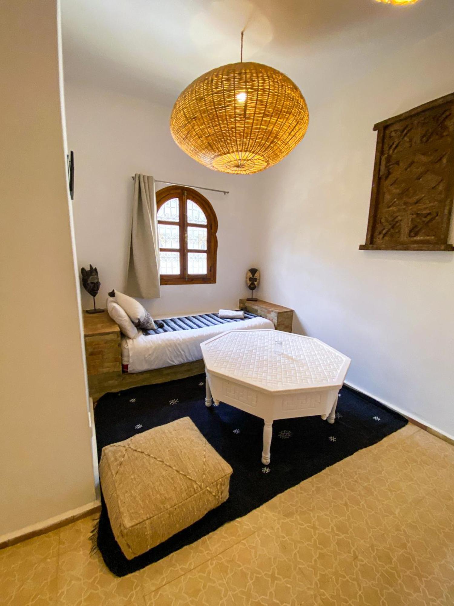Kasbah Isfoula And Spa 아이트벤하두 외부 사진