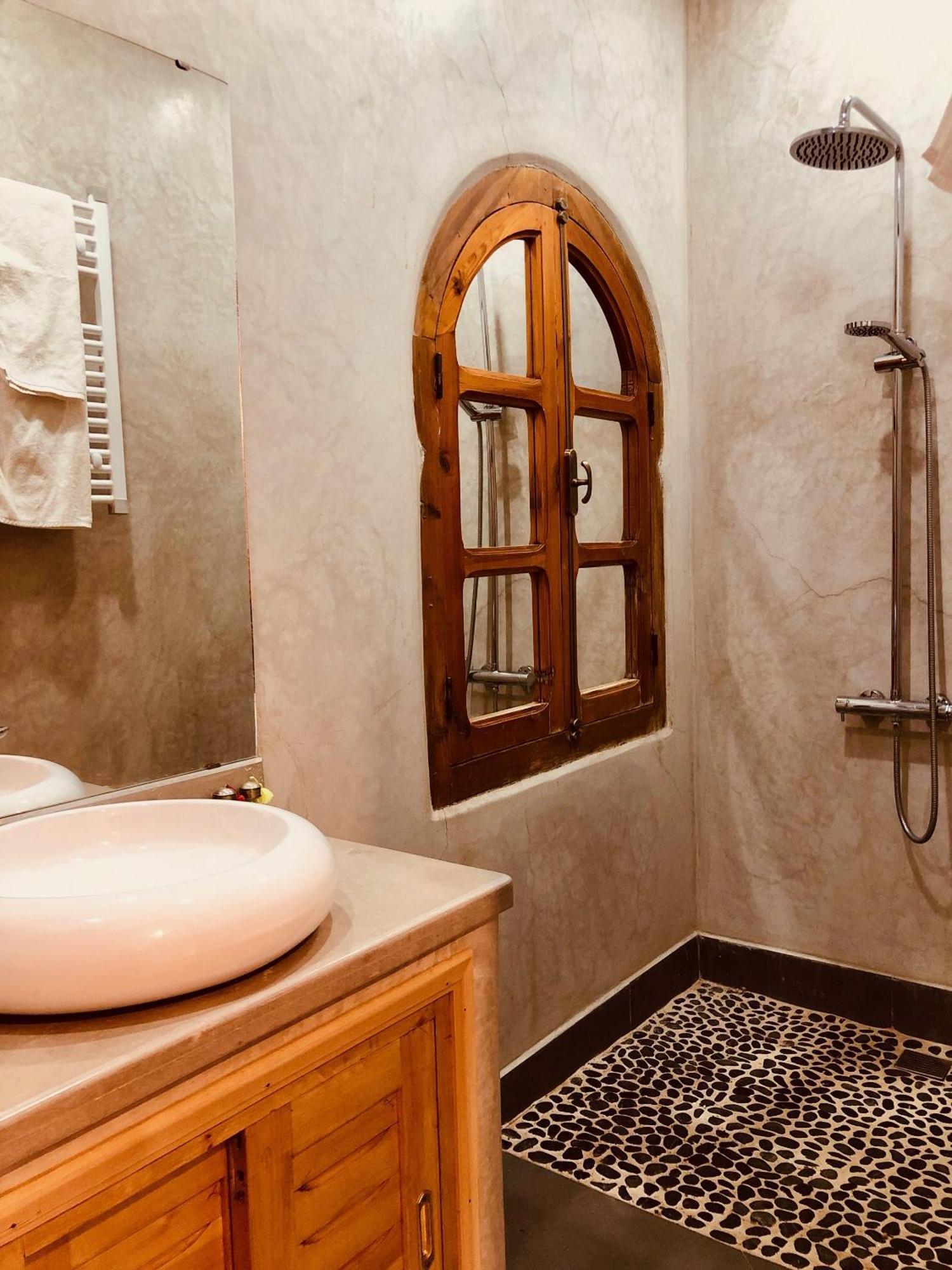 Kasbah Isfoula And Spa 아이트벤하두 객실 사진