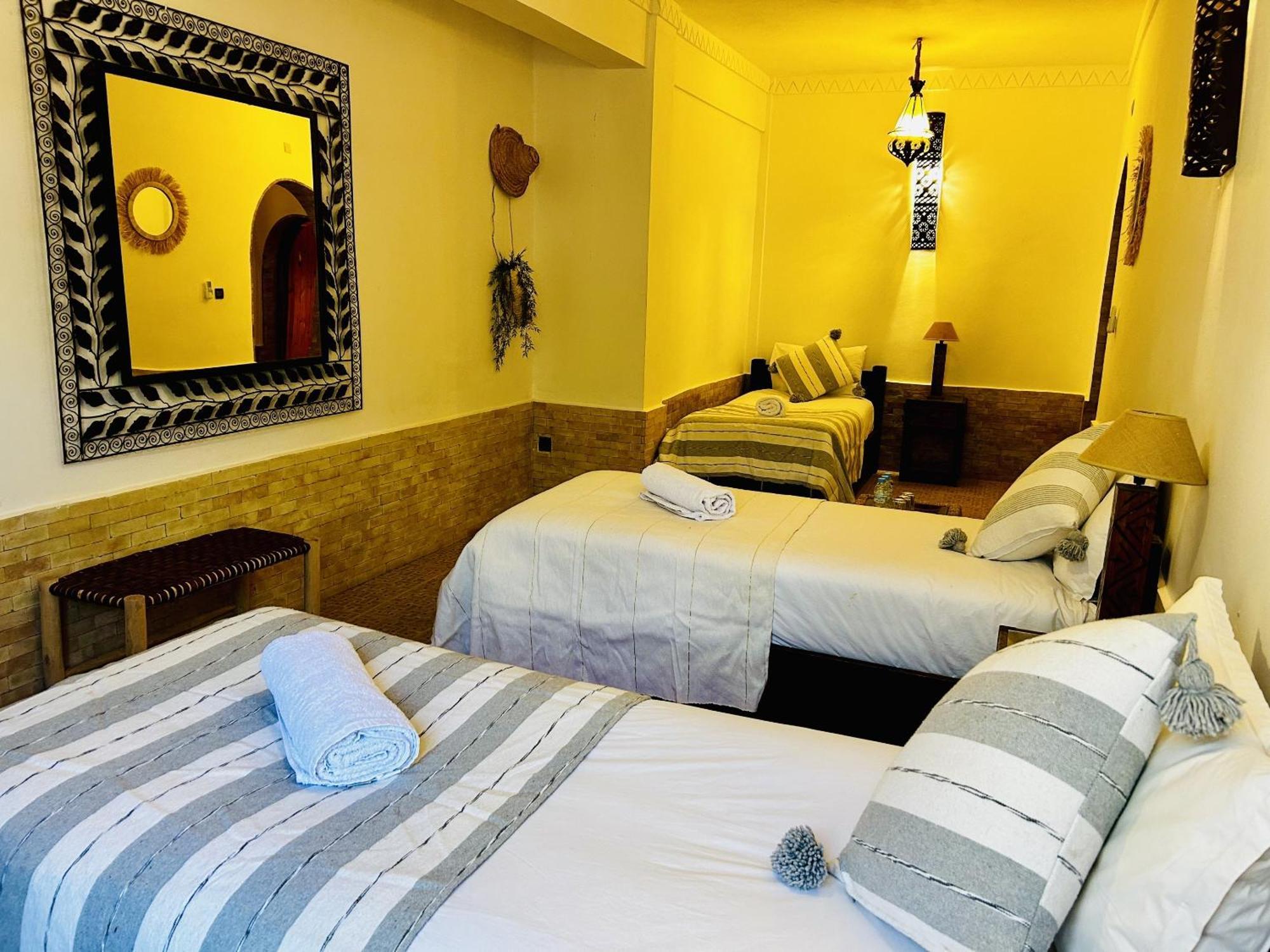 Kasbah Isfoula And Spa 아이트벤하두 객실 사진
