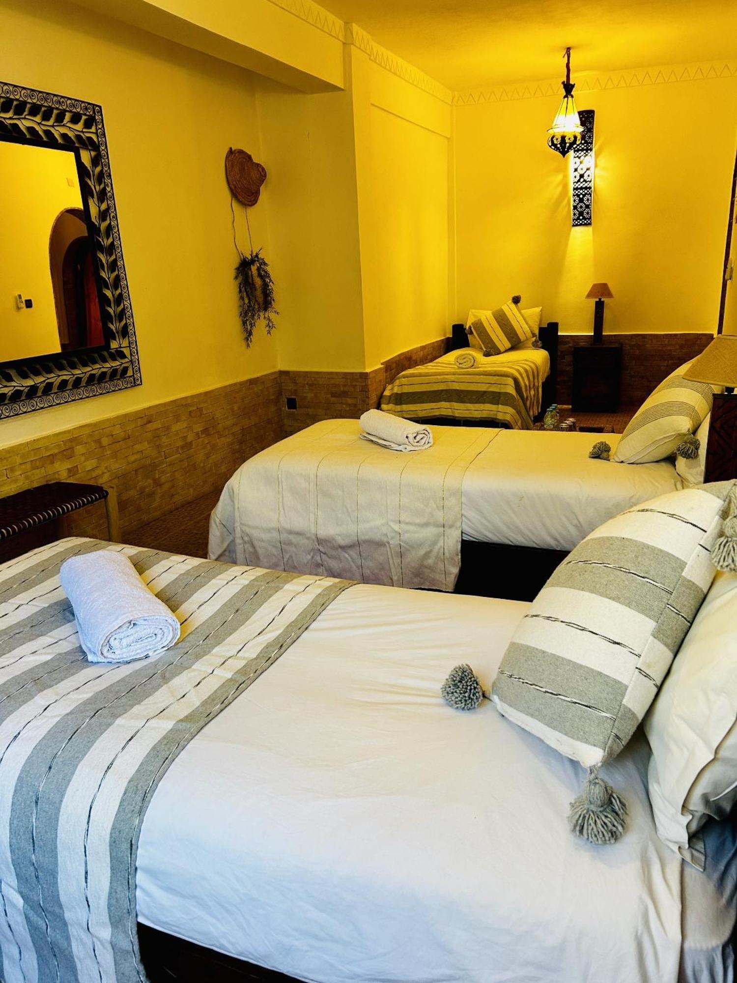 Kasbah Isfoula And Spa 아이트벤하두 객실 사진